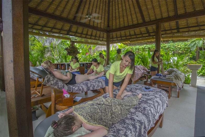 TravMedia Australia 1304307 Massage and Reflexology at Waterbom 3 1024x683 1
