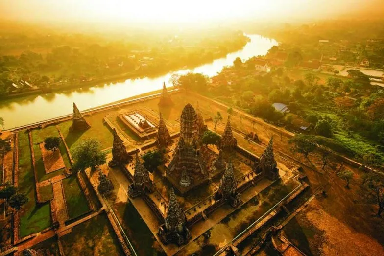 an aerial view of wat chaiwatthanaram at ayutthaya e1638305058257