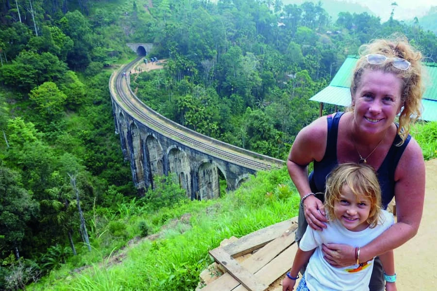 emmie and evie at the nine arches bridge