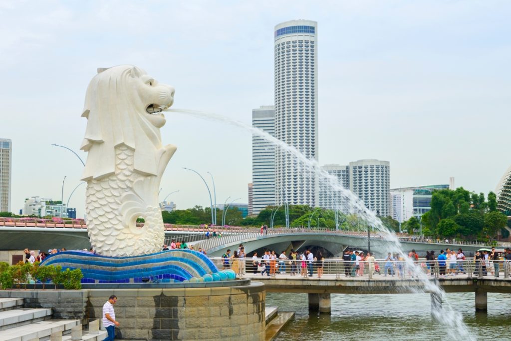 Merlion statue, Singapore's iconic landmark. Image jamesteohart Shutterstock