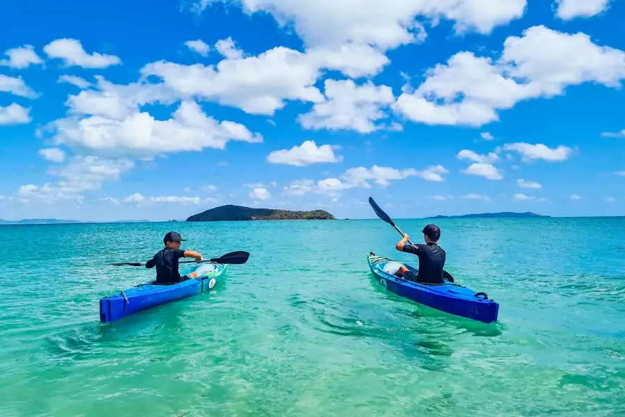 kayaking on great keppel island