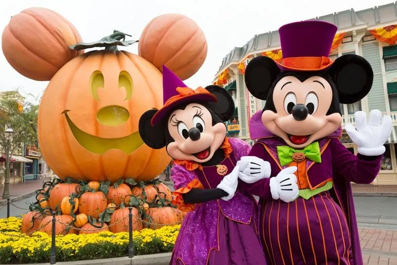 Halloween can be a fun time to visit. Image Disneyland Resort