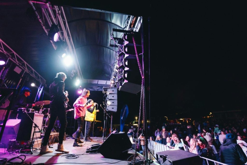 Live music at the Kiama Winter Street Festival. Image Destination Kiama