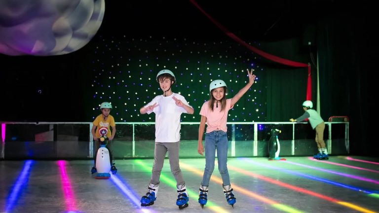 Kids ice skating at Plant Chill at Paradise Resort Gold Coast hero