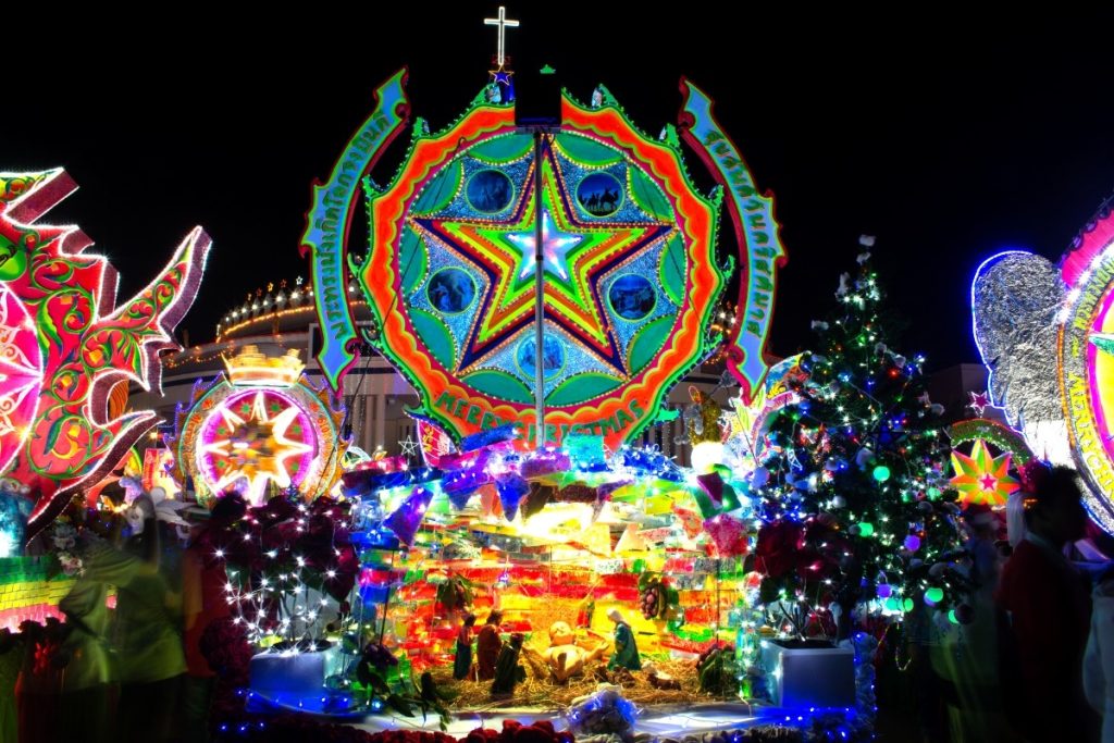 Illuminated nativity float during the Sakhon Nakhon Christmas Star Festival in Thailand. Image topten22photo Depositphotos